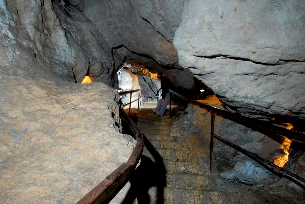 Nixhöhle - Aufgang innen