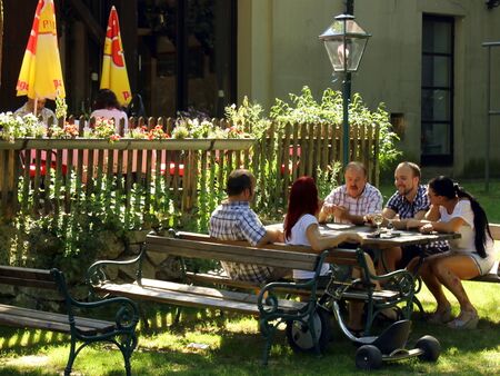 gemütlicher Gastgarten - Steinschalerhof