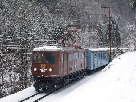 Mariazellerbahn mit Lok1099 im Schnee