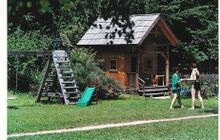 Kinderhaus im Nostalgiegarten