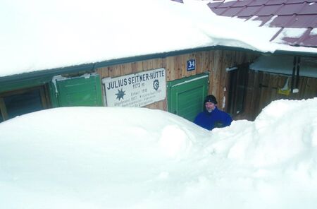 Eisenstein Hütte im Winter