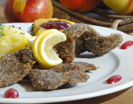 Hirschschnitzl mit Mohn