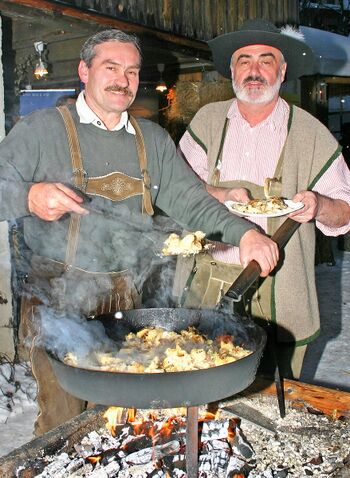 Holzknechtsterz kochen