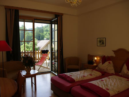 Zimmer 2004 im Dorfhotel.jpg