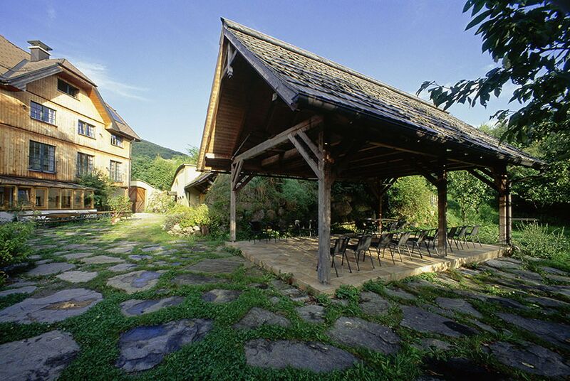 Datei:Kräuterhütte Horv. Naturidyll 08.jpg