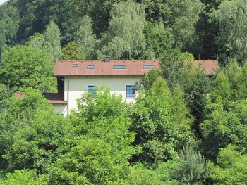 Haus Königswiese im Grünen