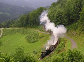 Bergfahrt der Dampflok Mh6 bei Winterbach