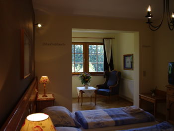 Kapuzinerkresse-Zimmer Blick Richtung Fenster